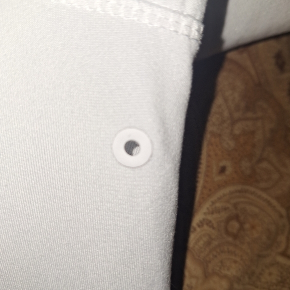 Hang Ten White Long Sleeve Tee Classic Comfort With A SPF 50 Material. 2XL - Picture 4 of 8